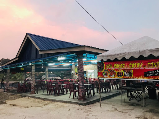 Selera Kampung & Ikan Bakar Bukit Rambai Selera Kampung & Ikan Bakar Bukit Rambai