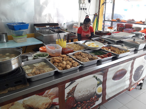 Restoran Tiga Tiga Tiga