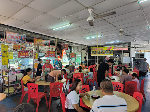 613 Kopitiam (613咖啡店) 613 Kopitiam (613咖啡店)