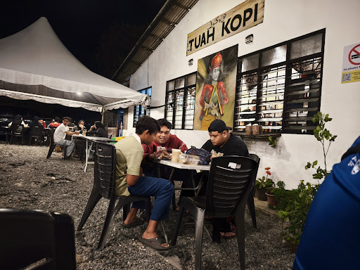 Tuah Kopi @ Kopi Budak Dungun Tuah Kopi @ Kopi Budak Dungun