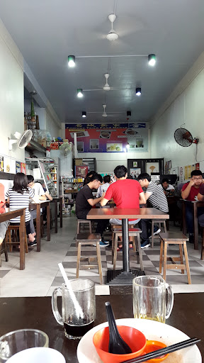 Famous Town Food House 名城食家