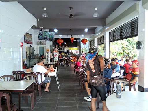 D'Nine Cafe / Batu Arang Cafe D'Nine Cafe / Batu Arang Cafe