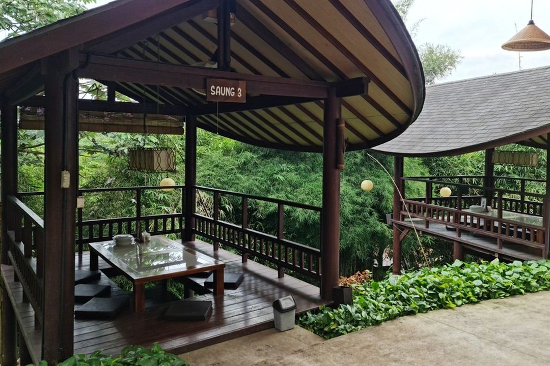 Restoran Lesehan 1 restoran lesehan